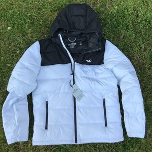 Hollister Recycled Fill Hooded Puffer Jacket